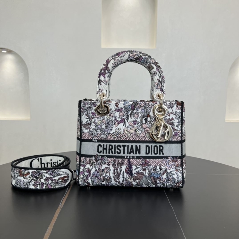 D*or shopping bags